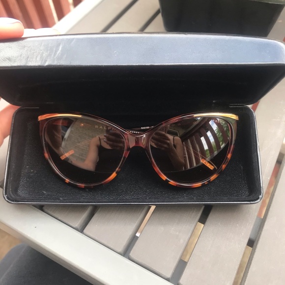 Ralph Lauren Sunglasses - Picture 2 of 8